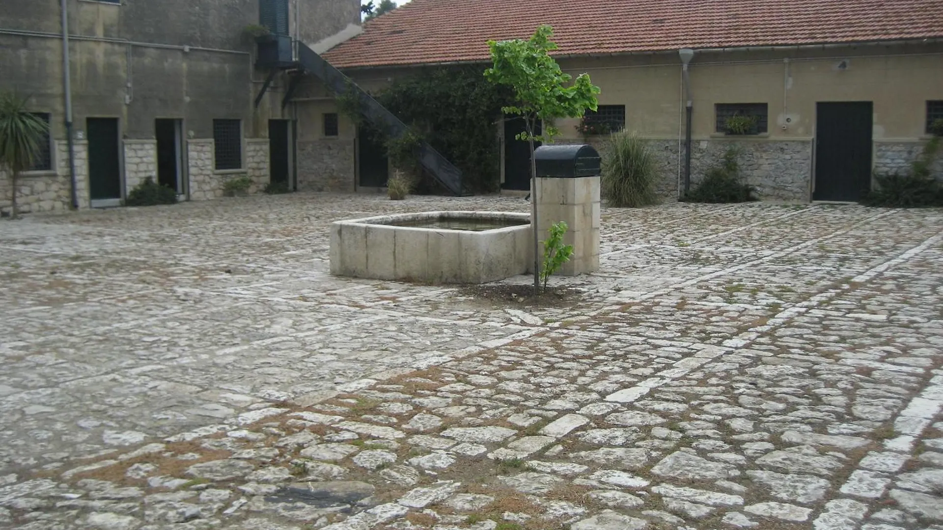 Roccapalumba Masseria Acque Di Palermo 게스트하우스
